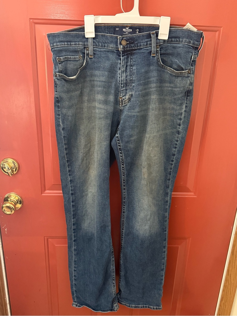 Hollister Men's Blue Classic bootcut Jeans size 34x30